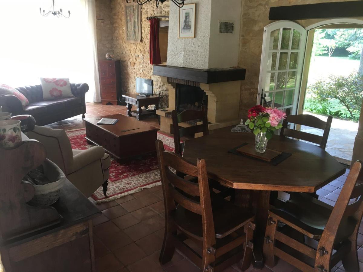 Le Petit Chateau - Adults Only Property Le Bugue Ngoại thất bức ảnh