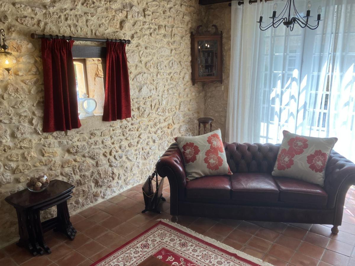 Le Petit Chateau - Adults Only Property Le Bugue Ngoại thất bức ảnh